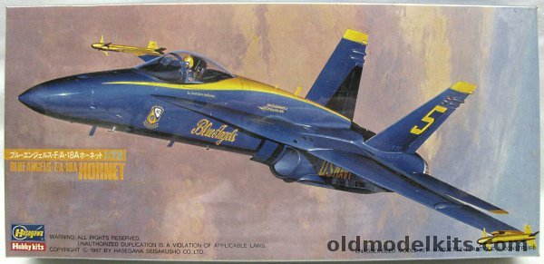 Hasegawa 1/72 Blue Angels F/A-18A - F-18 Hornet US Navy Blue Angels, 812 plastic model kit